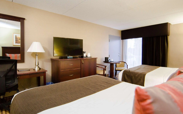 Best Western Plus Ottawa/Kanata Hotel & Conference Centre