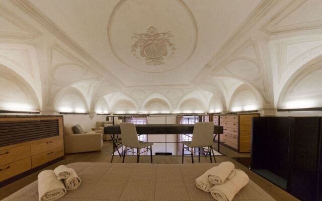 Ricci Apartment