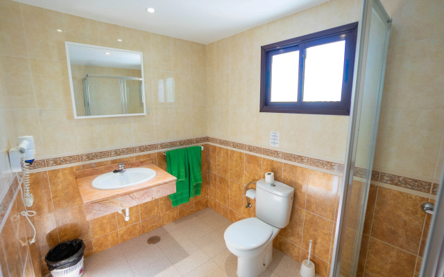 Apartamentos Fayna y Flamingo