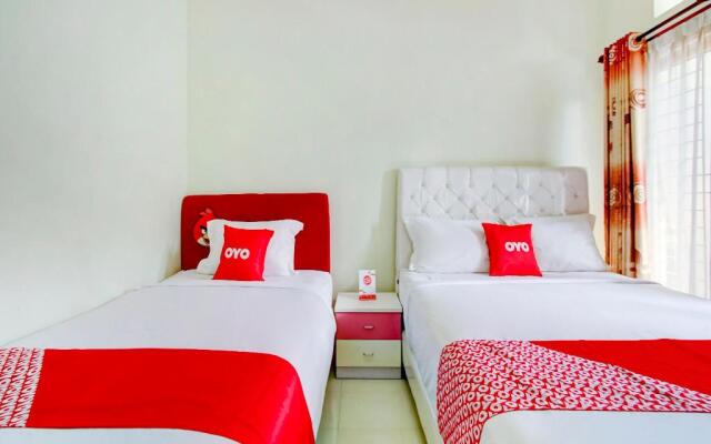 OYO 90006 Dieng Ellen s House Syariah