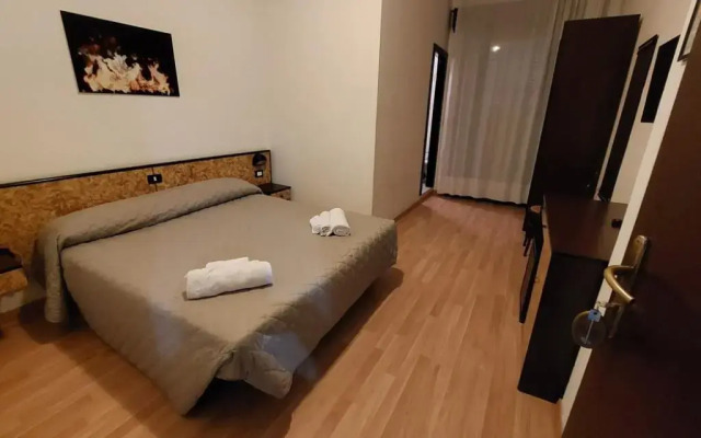 Hotel Avila In