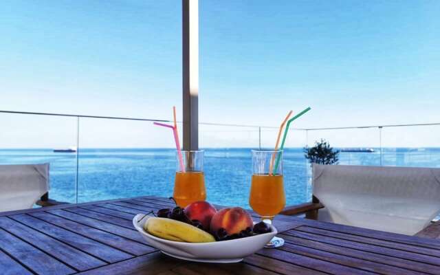 Villa Sunrise - South Crete Sea View