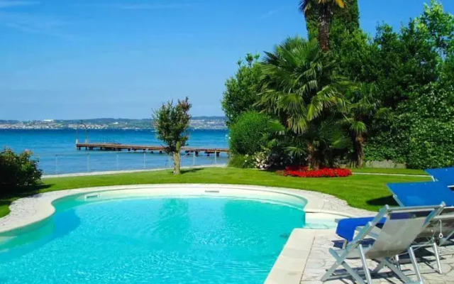 Villa Aquaria