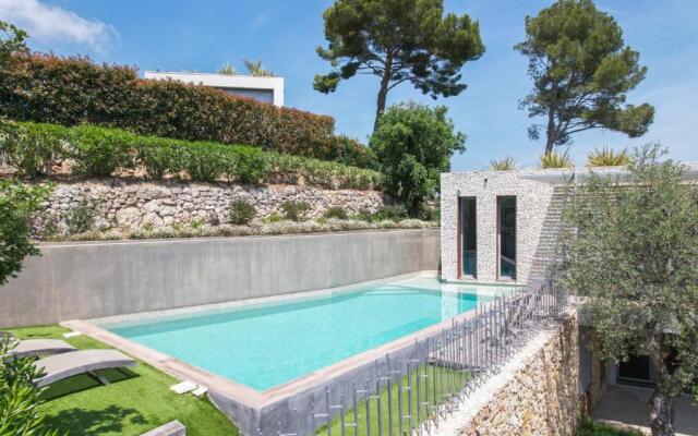 SERRENDY CALIFORNIA-STYLE HOUSE Swimming pool absolute calm!