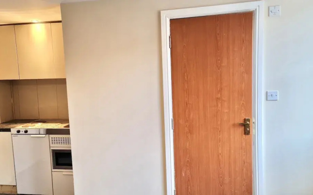 Grace Apartments - Living Rock