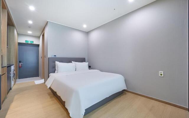 Jeonju Signature Hotel