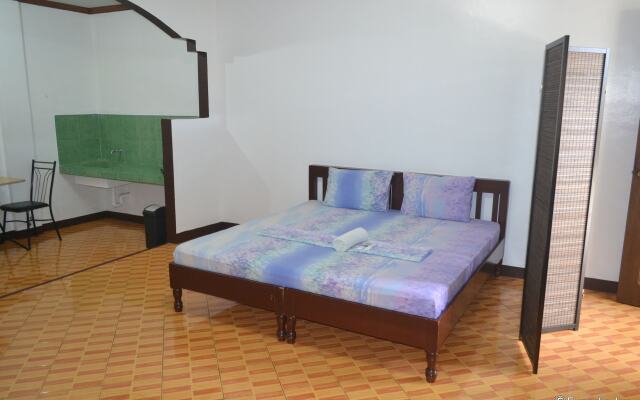 Antonio's Apartelle & Suites