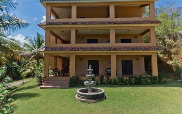 Las Palmas Inn