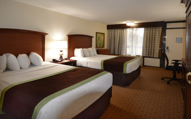Rosen Inn Lake Buena Vista - Image 6