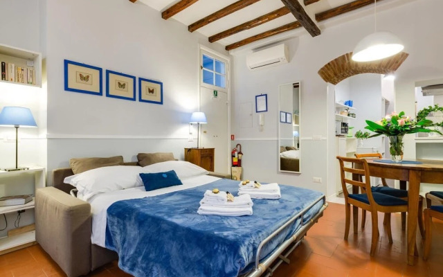 Rome as you feel - Piazza dei Satiri Studio