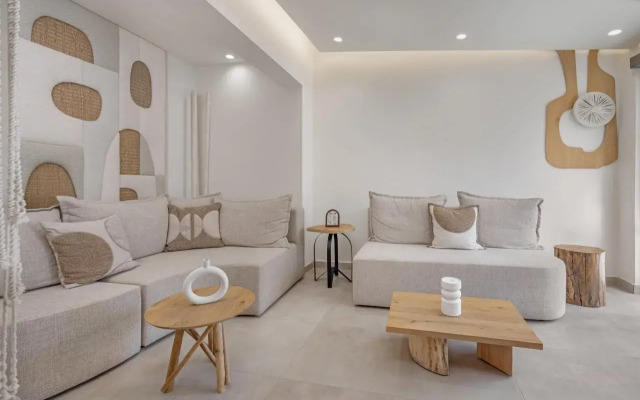 Cabana White Boutique Hotel & Suites
