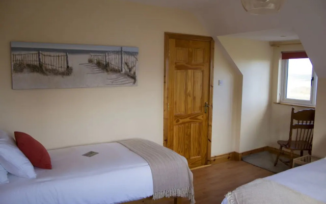 Madra Rua Organic Accommodation