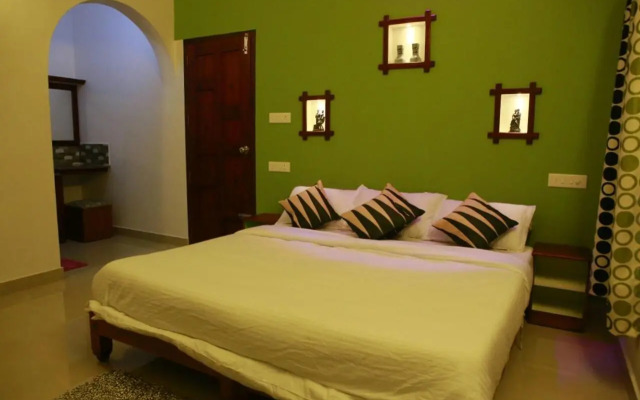 Mango Kerala Houseboats