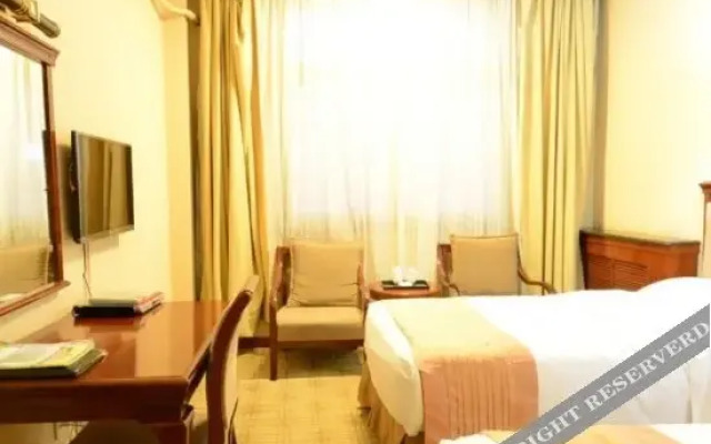 Yulin Kaiyue Grand Hotel