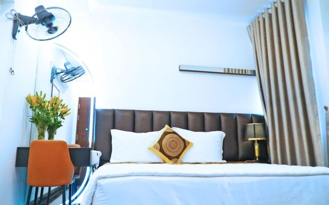 GRAD Queen Hotel 2 - Ha Dong