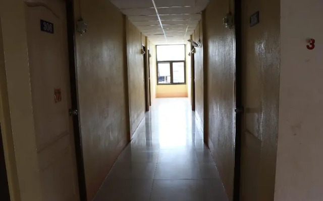 Tipsiri Place by OYO Rooms