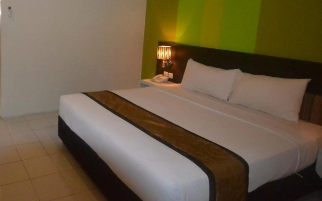 Pose In Hotel Yogyakarta