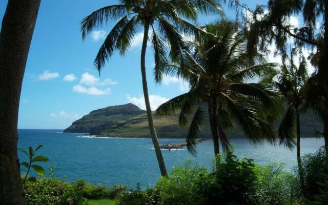 Plantation Hale Suites