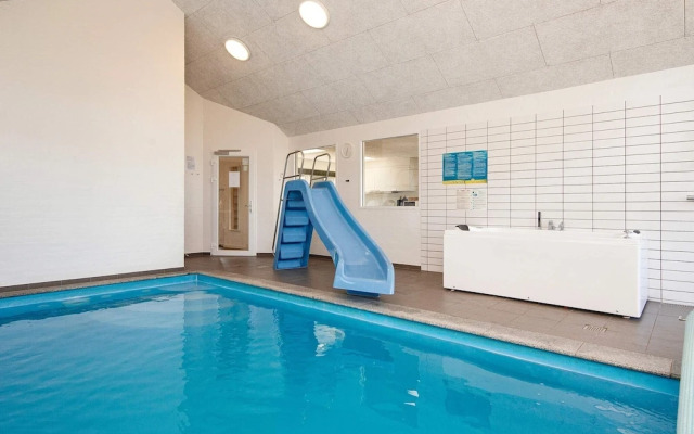 20 Person Holiday Home in Glesborg