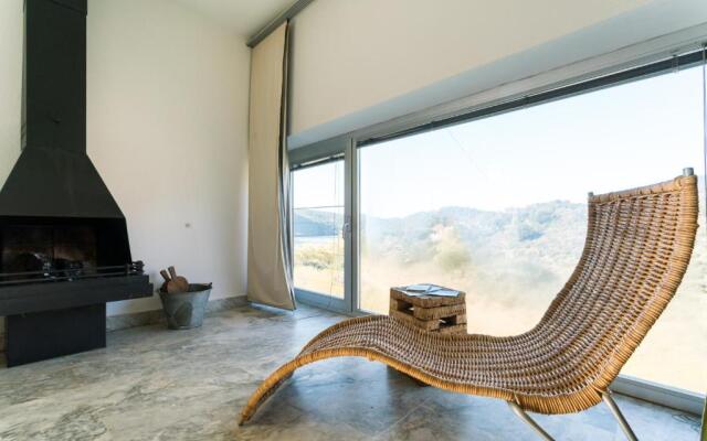 Casa de las Letrinas Baja