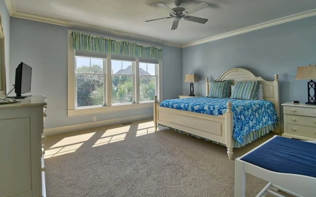 109 Lehman 5 Br home by RedAwning