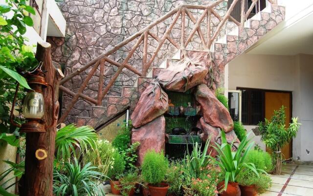 Sai Home Stay Bed and Breakfast