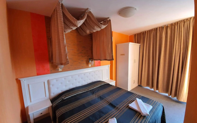 Hotel Paros