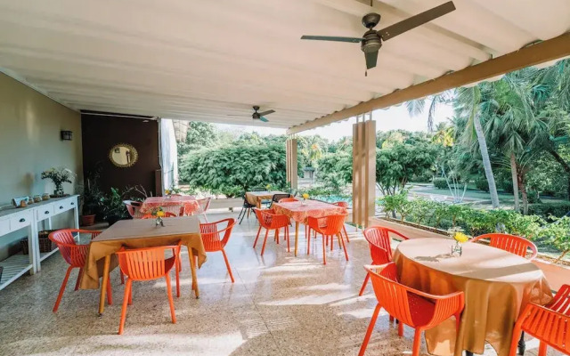 Hotel Diria Santa Cruz