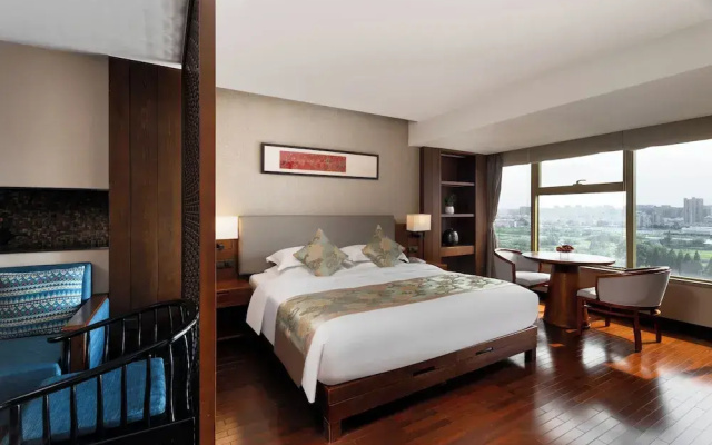 Zehe Hotel