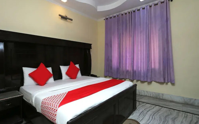 OYO 12400 Hotel Prem