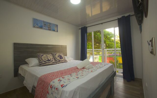 Nauticus Hotel