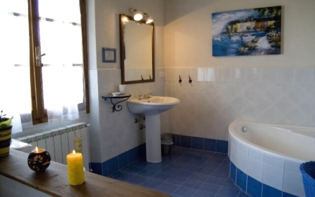 Relais Poggio del Melograno