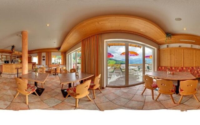 Hotel Alpenrose