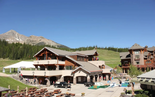 The Summit Hotel at Big Sky Resort