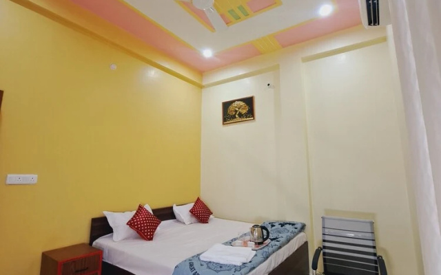 Hare Rama Palace