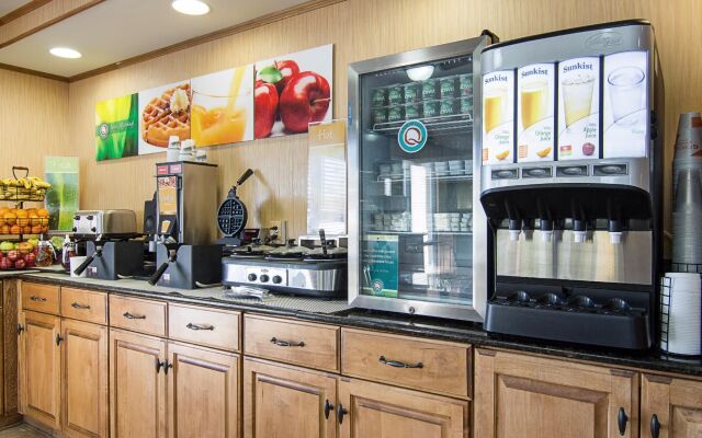 Quality Inn near Casinos and Convention Center