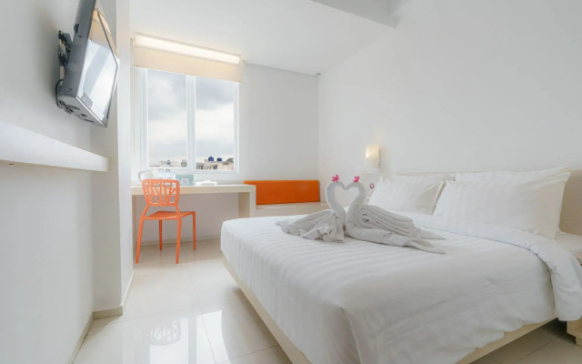 Algoritma Hotel