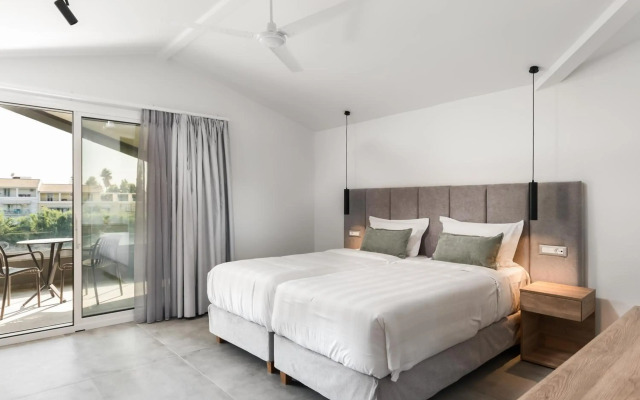 Acharavi Beach Hotel