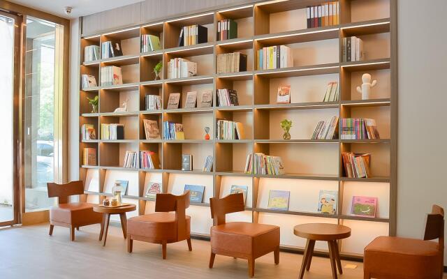 Hanting Hotel Nanchang Gaoxin Avenue Metro Station