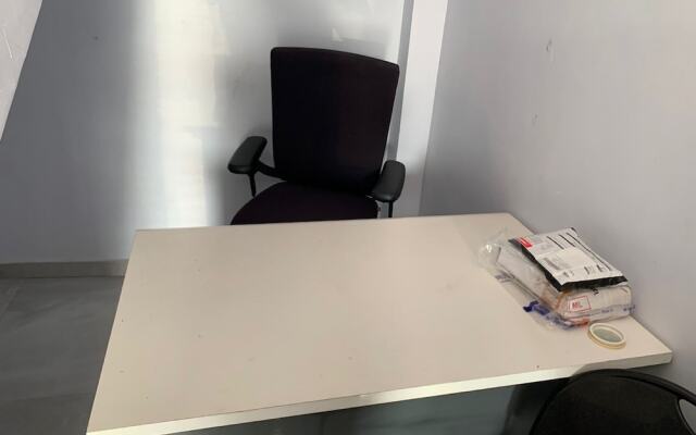 SPOT ON 91343 Kartika Guest House SyariahNearPantai Stres