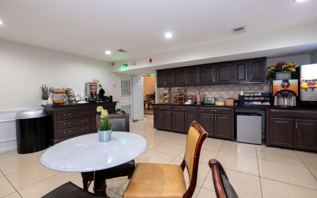 Red Roof Inn & Suites Wilson