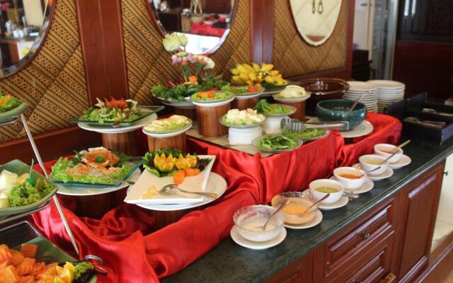 Grand Arkenso Parkview Hotel