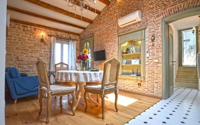 Arnolongo Sea View Studio