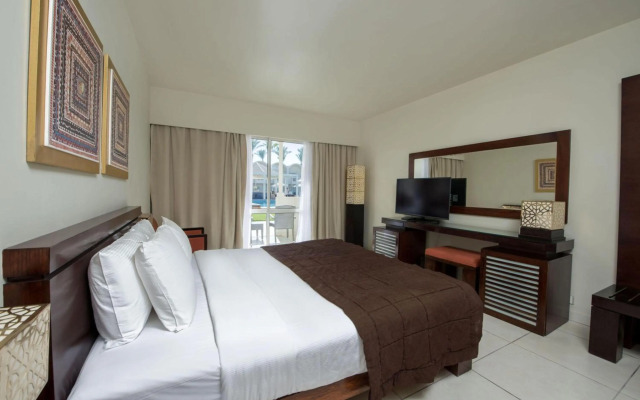 Reef Oasis Beach Resort