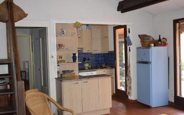 Petit Mas Au Paradis Avec Piscine Pour 6 Personnes