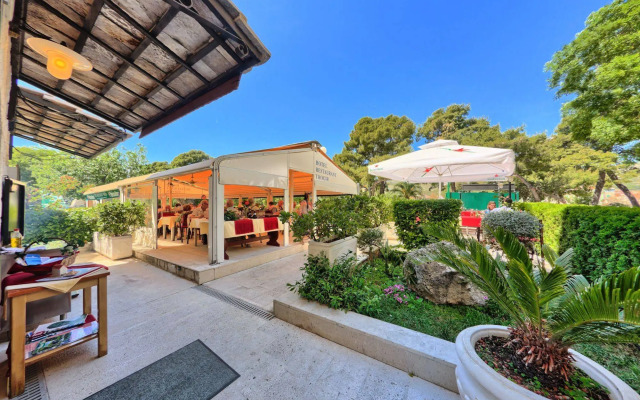 Hotel-restaurant Trogir