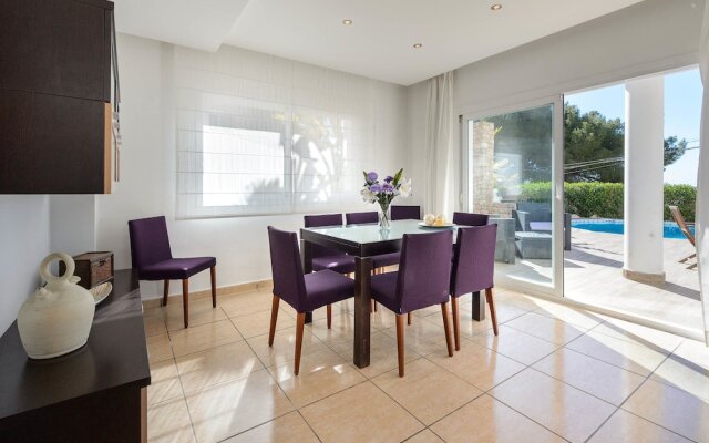 Villa Los Cuatro Arcos