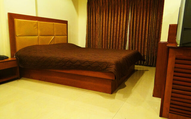 Hotel Lucky Goregaon