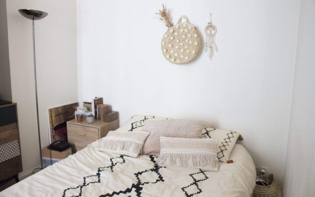 Bright And Design Apartment Near Montparnasse