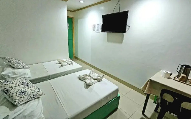 The DYNASTY COURT Hotel